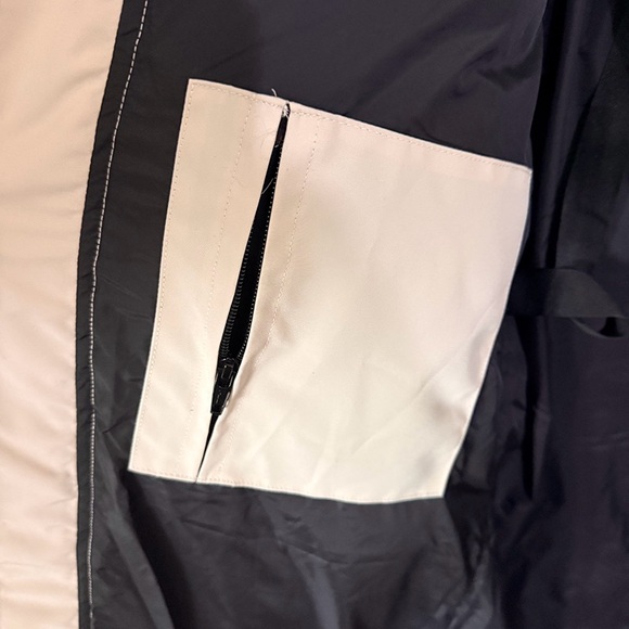 Canada Goose Off-White Long Down Jacket - Picture 15 of 15